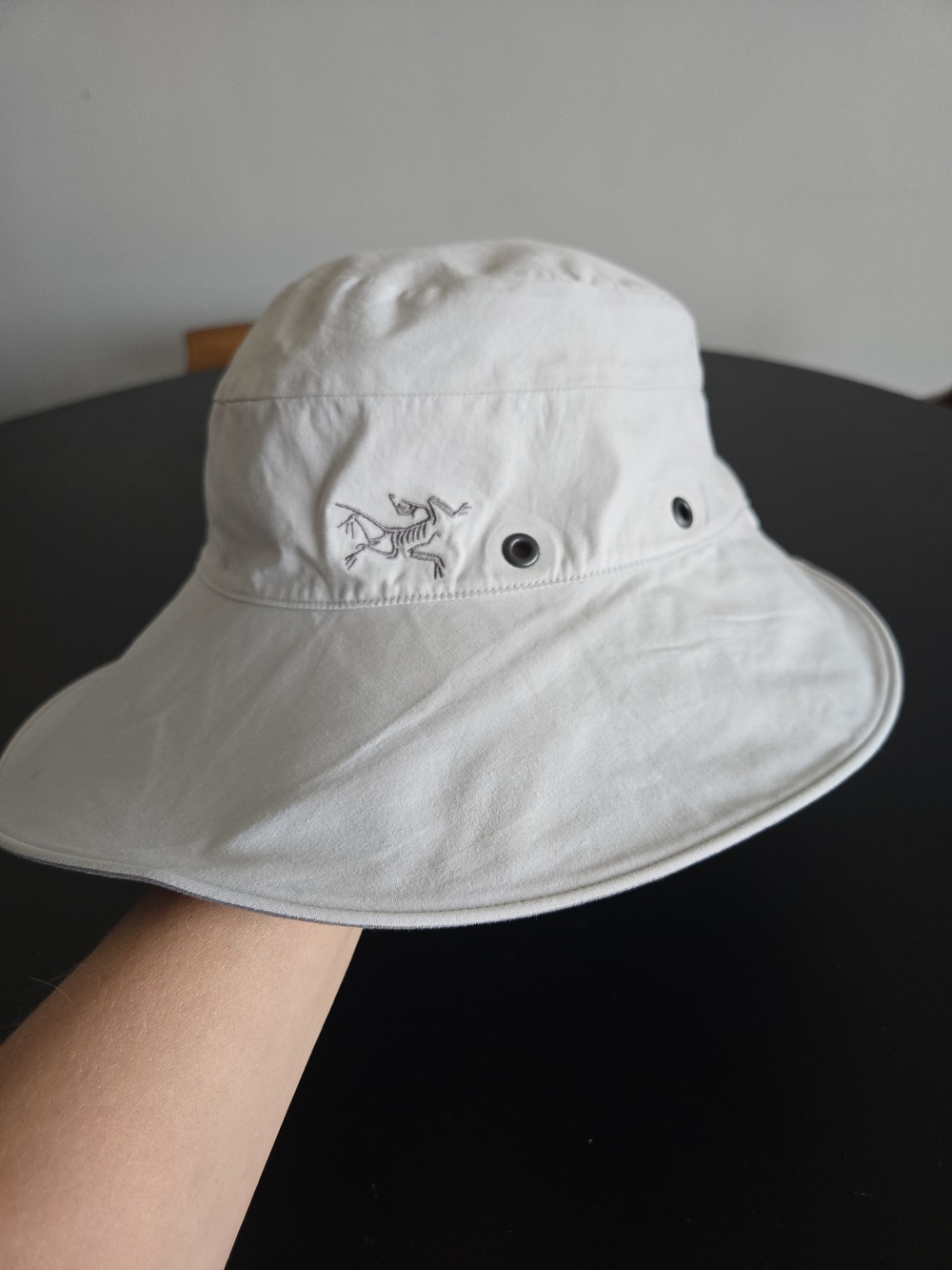 ​Arc'teryx Vintage Cotton Bucket Sun Hat Wide Brim Grey Beige EUC - Picture 9 of 12